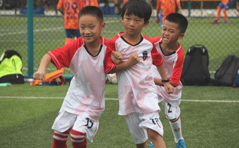 杭州足球培训机构推荐宏优体育
