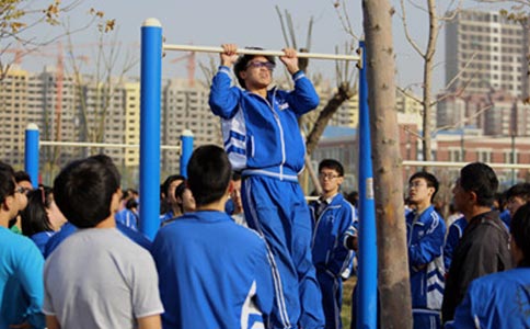 引体向上运动训练机构推荐杭州宏优体育